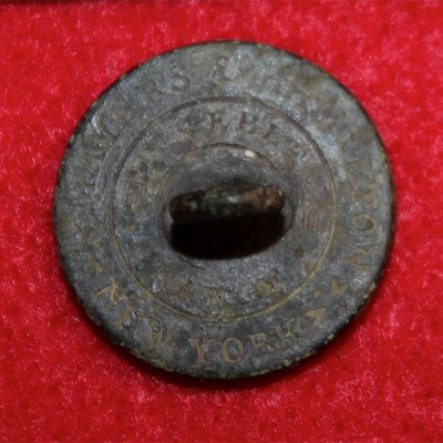 19th Century button found on lot 156